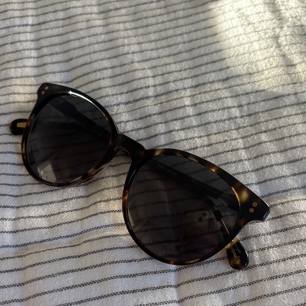 RAEN NORIE Tortoise Shell Sunglasses NWOT $175+